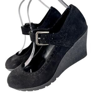 BONGO! LUXE BLACK VEGAN SUEDE LEATHER WEDGE HEEK MARY JANE STYLE HEELS! SZ 8M